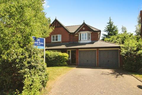 4 bedroom detached house for sale, Queensbury Close, Cheshire SK9