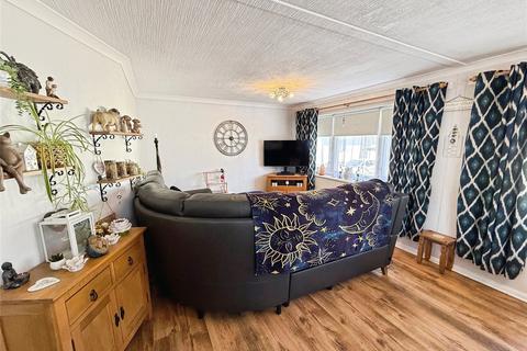 2 bedroom detached house for sale, Stone Valley Court, Lincoln LN5
