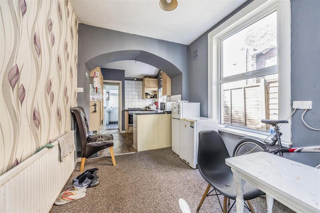 72 Telephone Road, Southsea-Portico Marketing-Sarah
