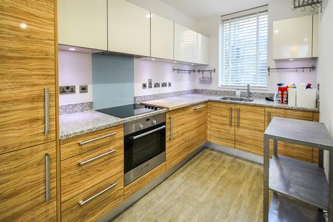 3 bedroom terraced house to rent, Jacks Farm Way E4