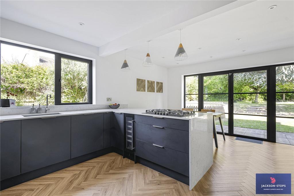 Kitchen/Breakfast