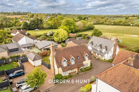 4 bedroom detached house for sale, Harlow Road, Moreton, CM5