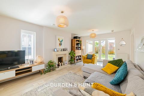 4 bedroom detached house for sale, Harlow Road, Moreton, CM5