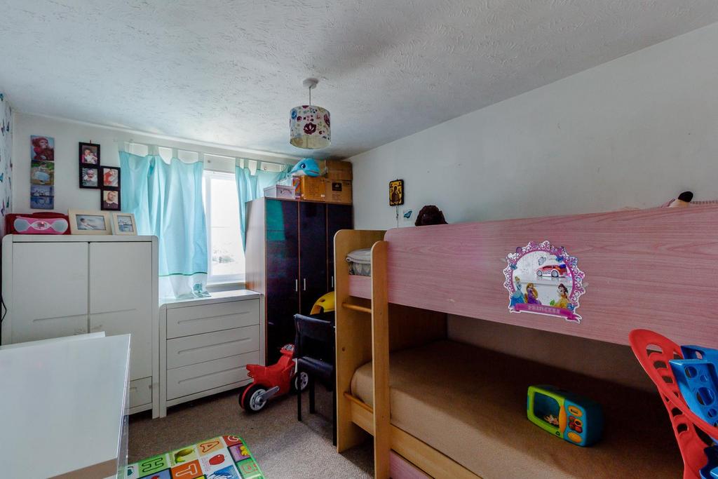 8385708-interior05-800.jpg