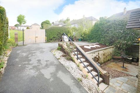 3 bedroom semi-detached house for sale, Freshfield Gardens, Bradford BD15
