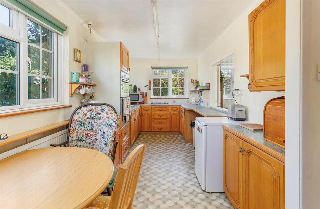 Kitchen/Breakfast Room