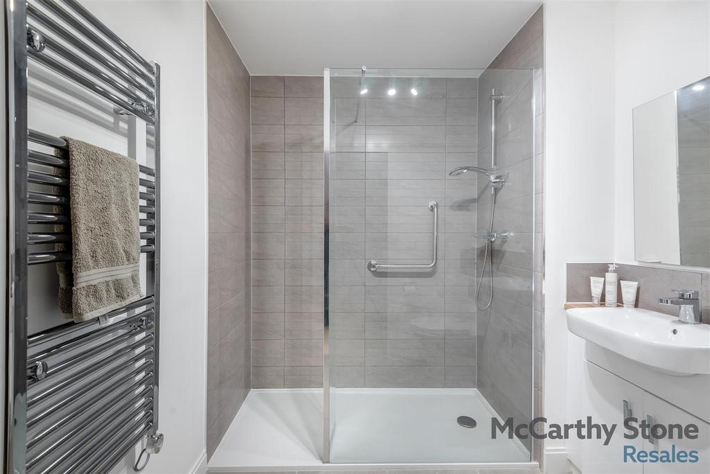 8647145-interior06.jpg