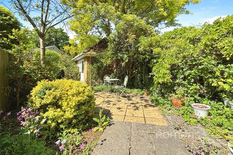 80 Chobham Road, Ascot, SL5 0HE