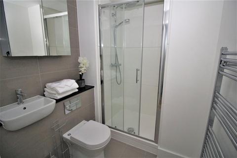 undefined, London Road, Crawley RH10