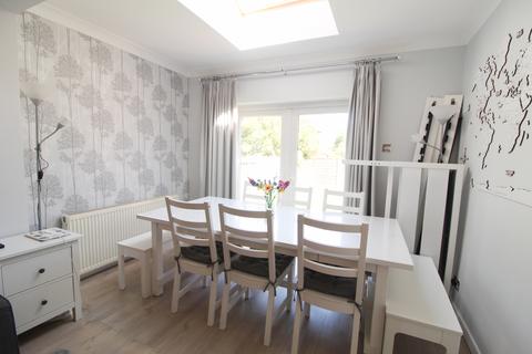 4 bedroom detached house for sale, Buxton Road, High Lane