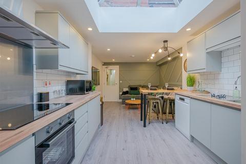 5 bedroom terraced house to rent, Winchester Street, Hillfields, Coventry