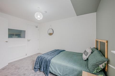 5 bedroom terraced house to rent, Winchester Street, Hillfields, Coventry