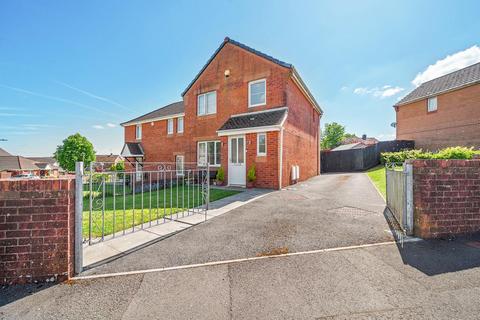 3 bedroom semi-detached house for sale, Beech Tree Close, Clase, Swansea