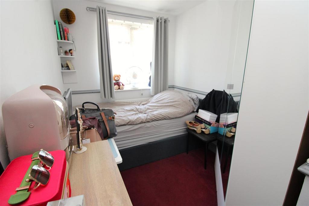 Bedroom 3.JPG