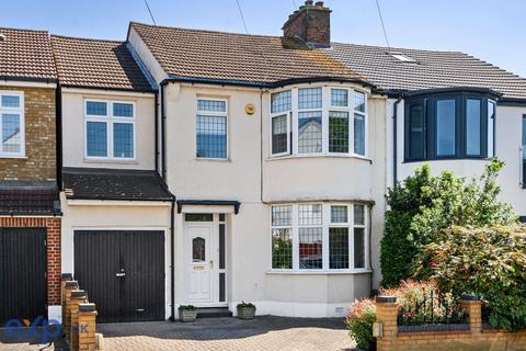 4 bedroom semi-detached house for sale, Lonsdale Avenue, Romford RM7