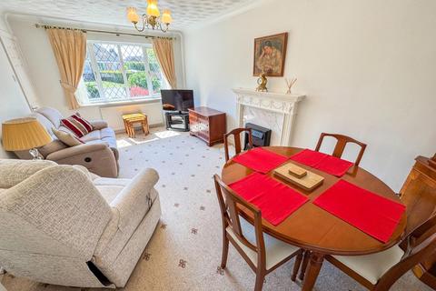 undefined, Plane Tree Rise, Alwoodley, Leeds