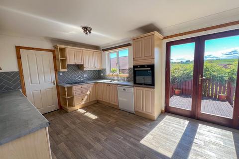 4 bedroom detached bungalow for sale, Meadowdale