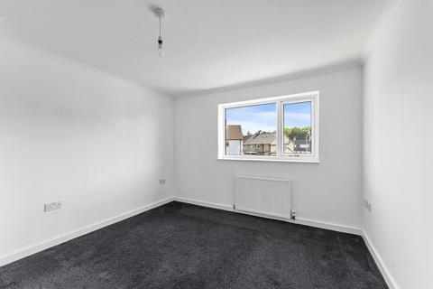 10 Hallfield Crescent, Wetherby, LS22 6JP