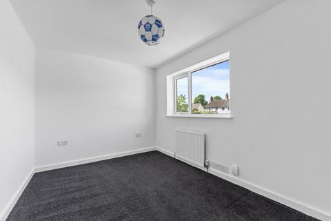 10 Hallfield Crescent, Wetherby, LS22 6JP