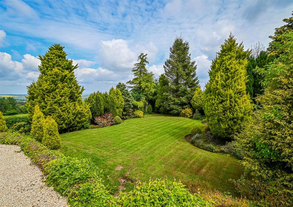 13 Hillside-31.jpg