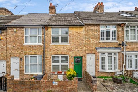 16 Glencoe Road, Bushey, WD23 3DS