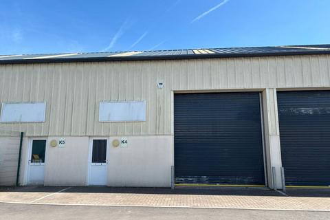 Industrial unit to rent - Ffrwdgrech Industrial Estate, Brecon, LD3