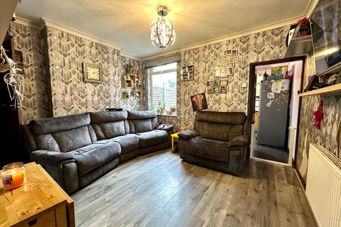 4 bedroom end of terrace house for sale, Hordern Road, Wolverhampton WV6