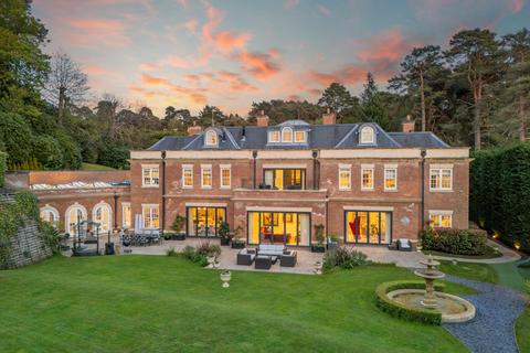 7 bedroom detached house for sale, Golf Club Road, St George's Hill, Weybridge, Surrey, KT13