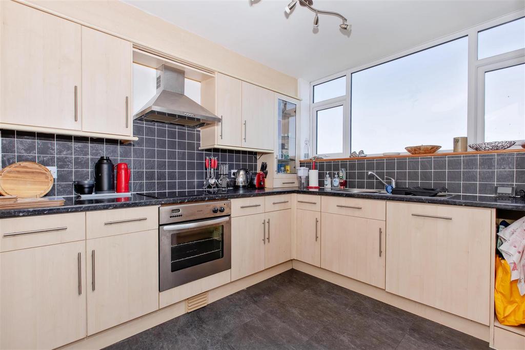 Manor Lea 8.jpg