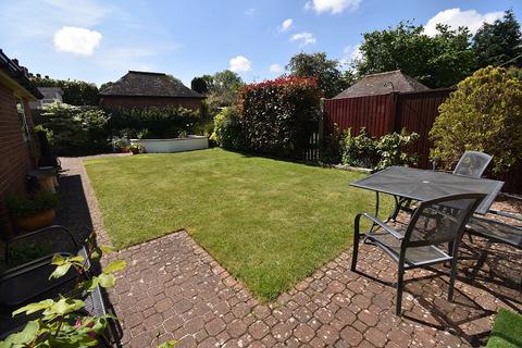 421 Pinhoe Road, Exeter, EX4 8EJ
