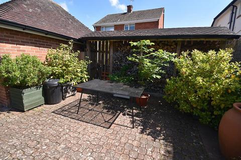 421 Pinhoe Road, Exeter, EX4 8EJ