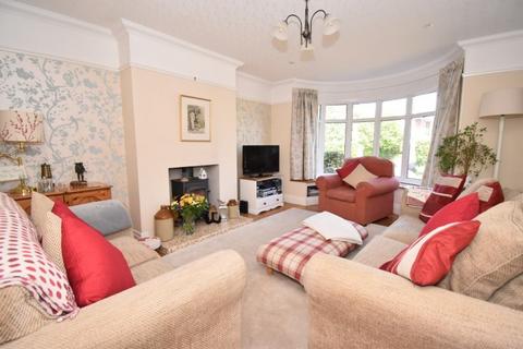421 Pinhoe Road, Exeter, EX4 8EJ