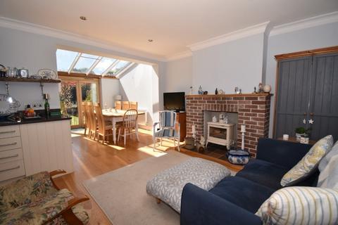 421 Pinhoe Road, Exeter, EX4 8EJ