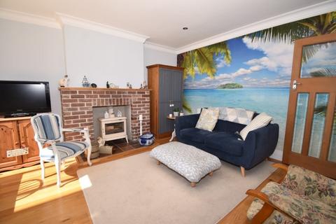 421 Pinhoe Road, Exeter, EX4 8EJ