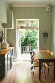 4 bedroom maisonette for sale, Southlands Road, London BR1