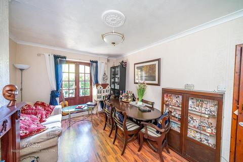 3 bedroom end of terrace house for sale, Hawthorn Road, Walsall WS4
