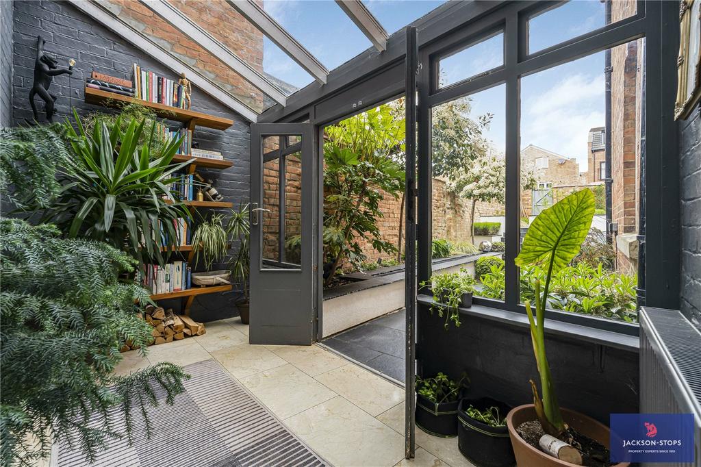 Garden Room