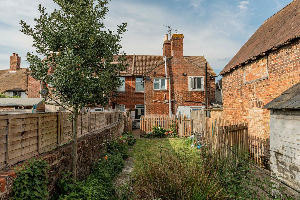 Rear Garden (1)