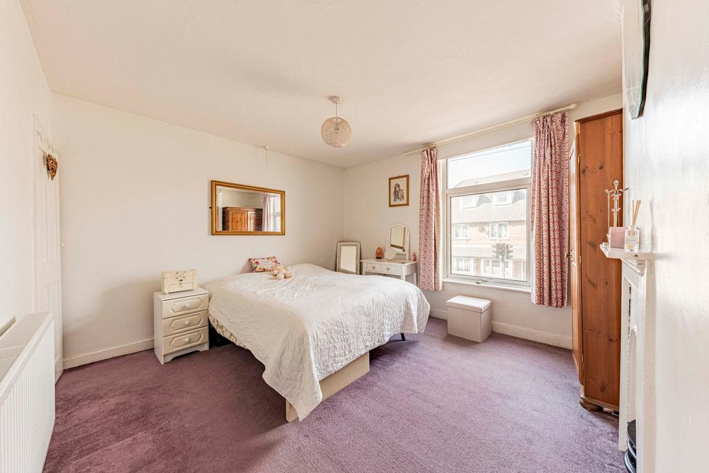 Bedroom One (2)