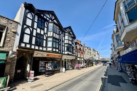 Retail property (high street) to rent - INSTITUTE ROAD, SWANAGE