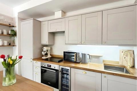 2 bedroom apartment for sale, Shirley Road, Cardiff