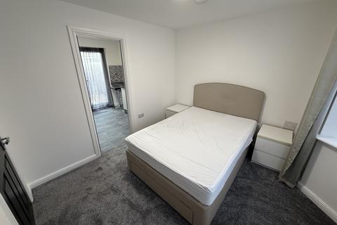 Studio to rent, Lyvelly Gardens, PETERBOROUGH PE1