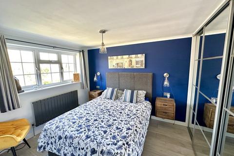 27 Hamilton Close, Bordon, GU35 0UD