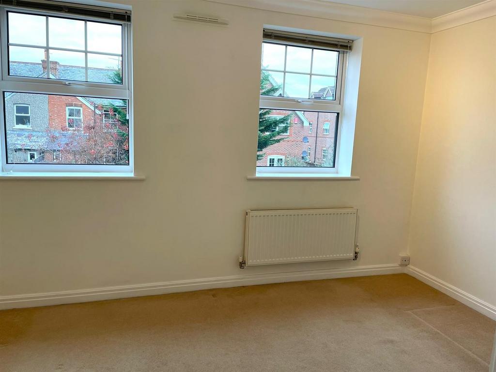 Bedroom3.jpg