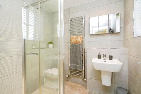2 Eagle Drive, Upper Rissington, Cheltenham, GL54 2GW