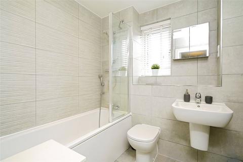 2 Eagle Drive, Upper Rissington, Cheltenham, GL54 2GW