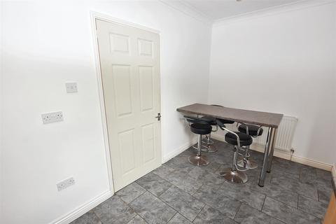 94 Park Road, Camborne, TR14 8QB
