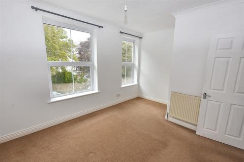 94 Park Road, Camborne, TR14 8QB