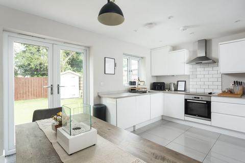 2 Apple Tree Lane, York, YO26 5TL