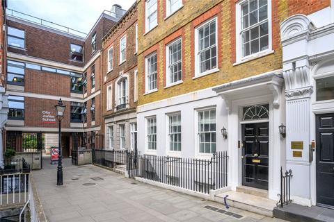 2 bedroom apartment for sale, Warwick Court, London, WC1R